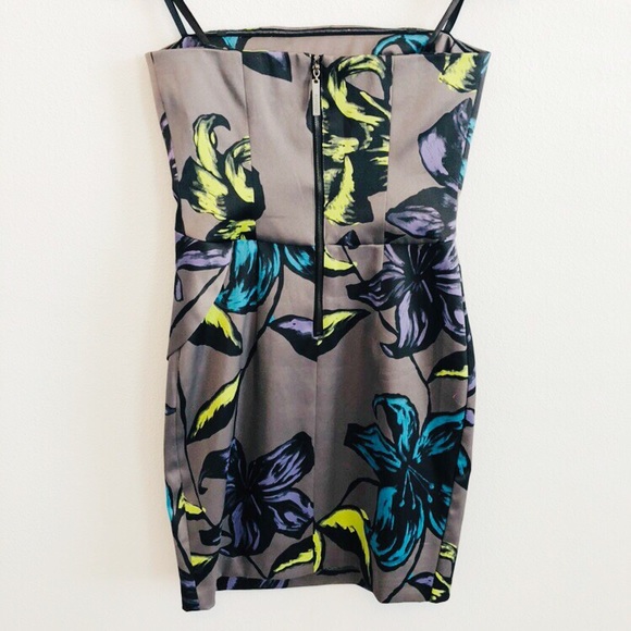 Kensie Floral Gray Strapless Dress | Sz 4 - Picture 5 of 6